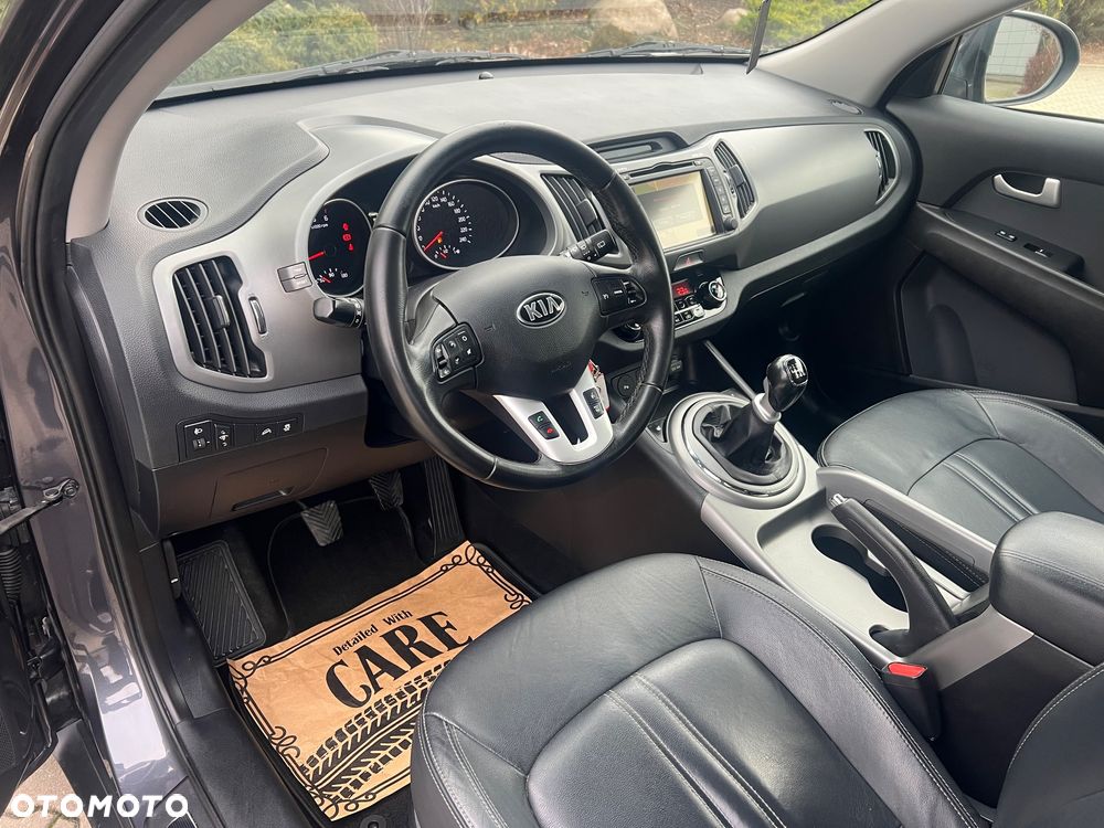 Kia Sportage 1.7 CRDI 2WD ISG Dream-Team Edition - 17