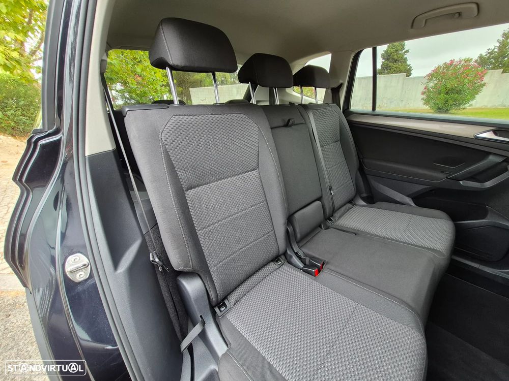 VW Tiguan Allspace 2.0 TDI Confortline - 29