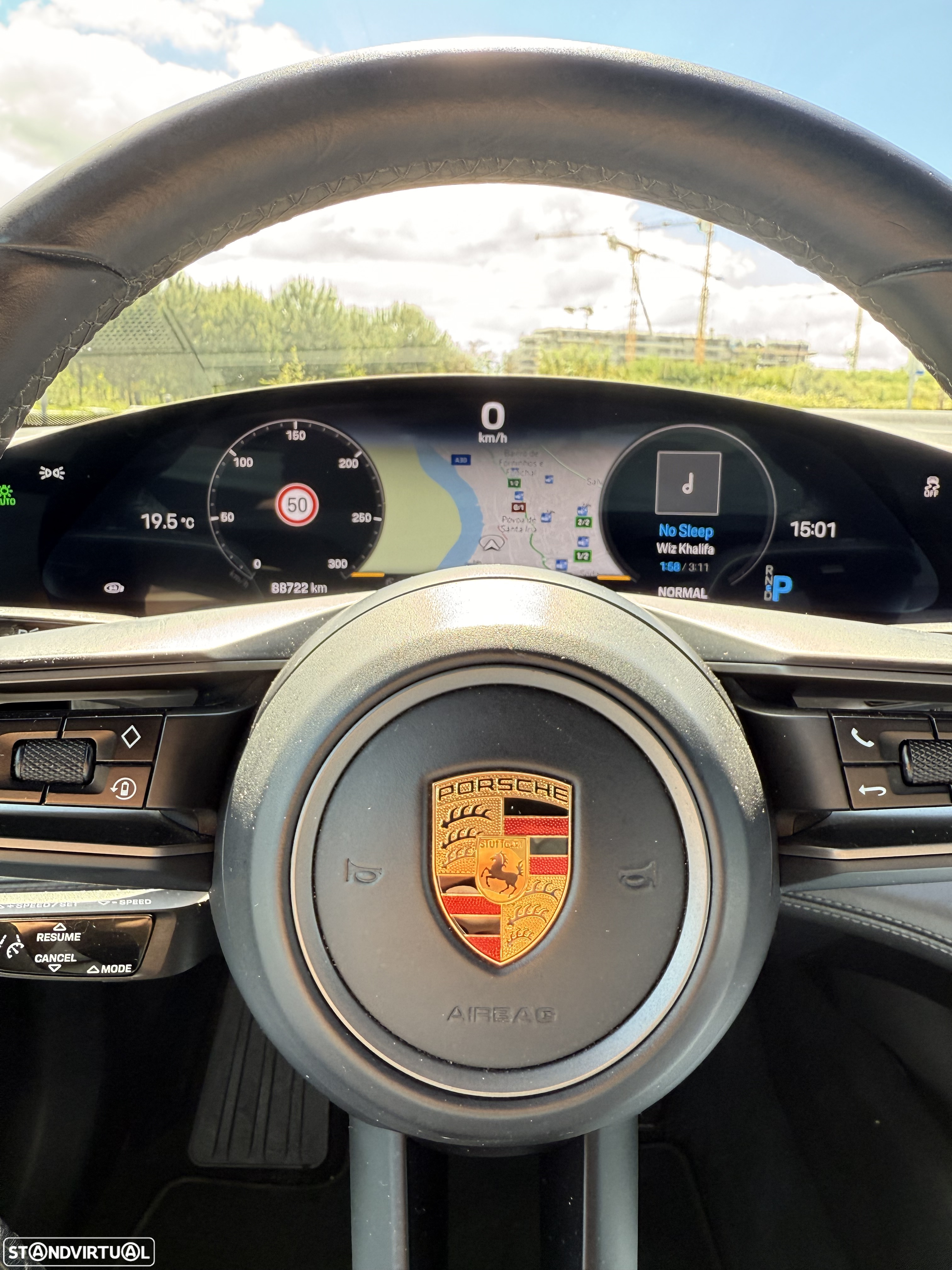 Porsche Taycan 4S bateria Performance Plus - 15