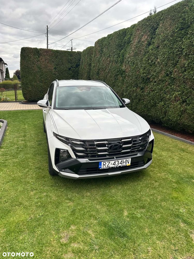 Hyundai Tucson - 2