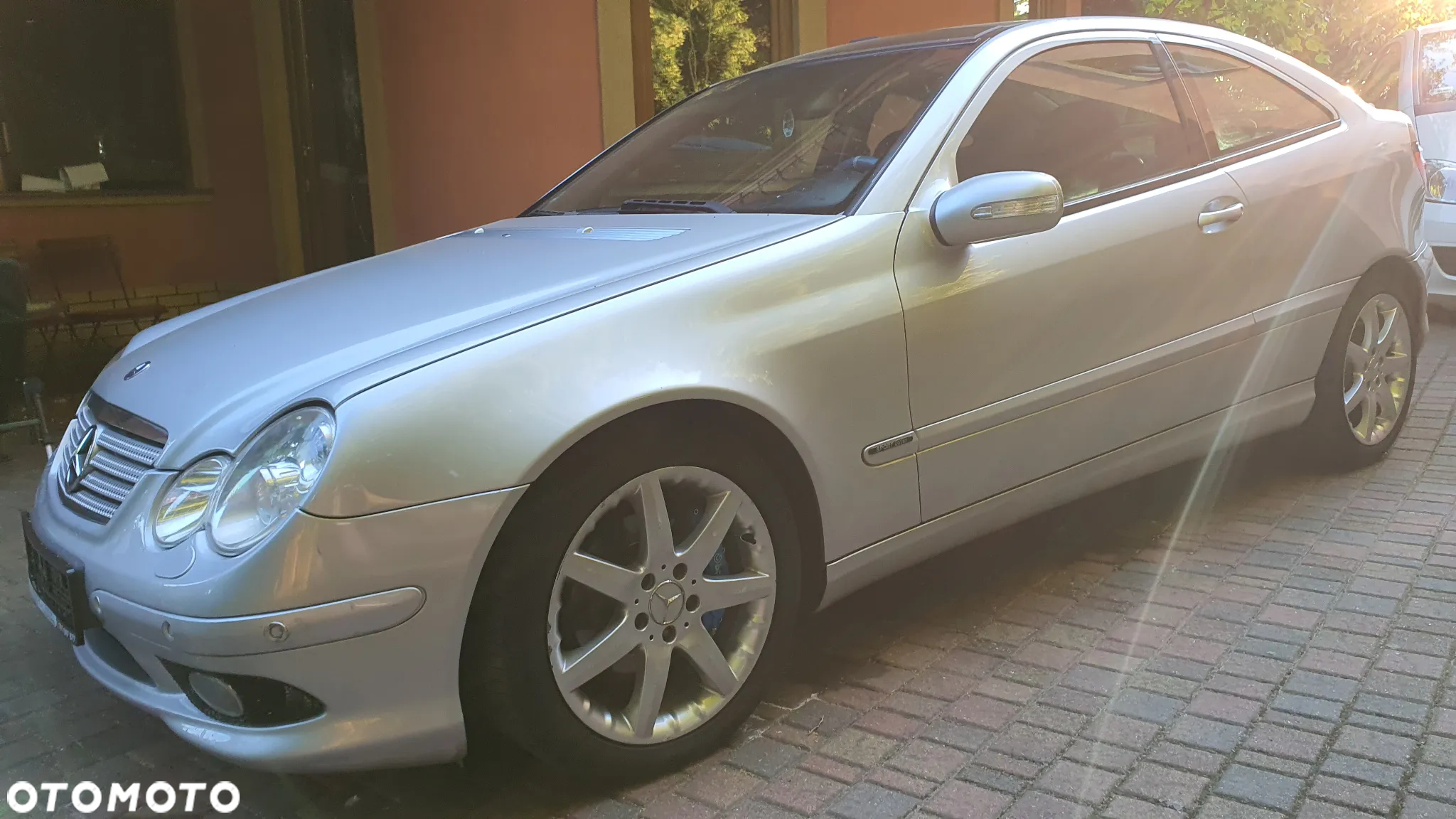 Mercedes-Benz Klasa C 220 CDI Sportcoupe Automatik Sport Edition + - 28