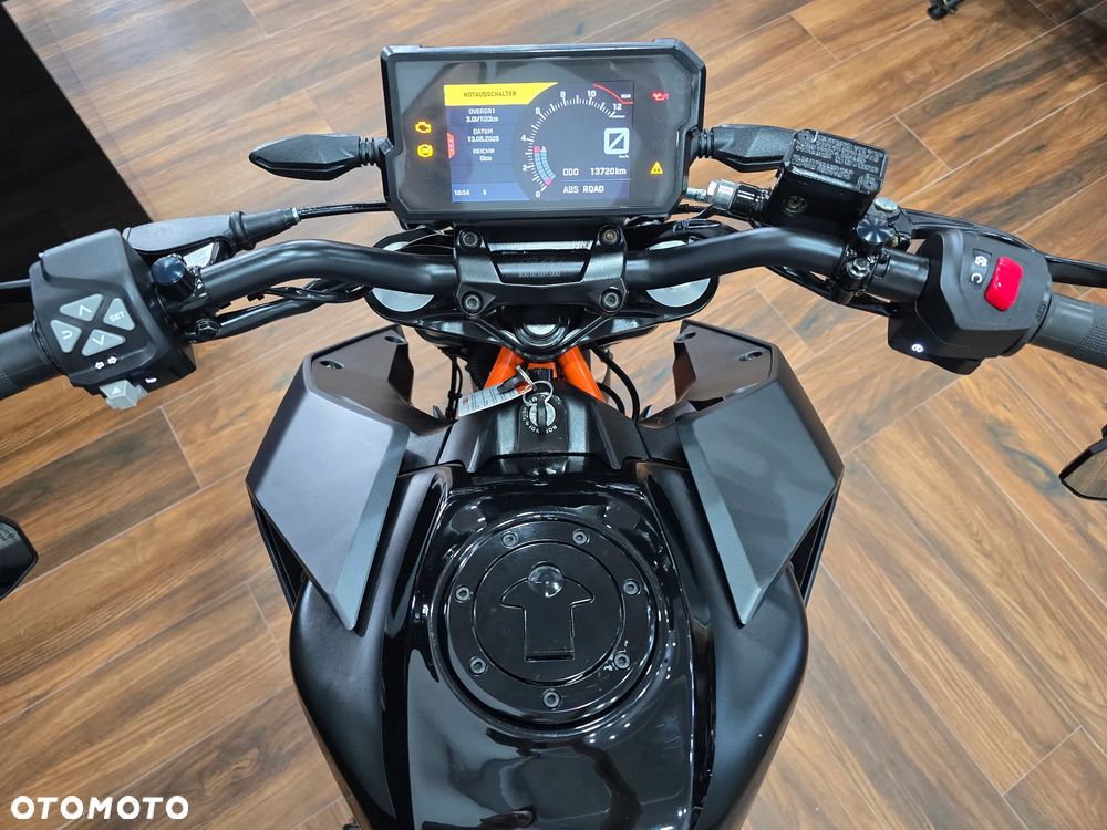 KTM Duke - 15