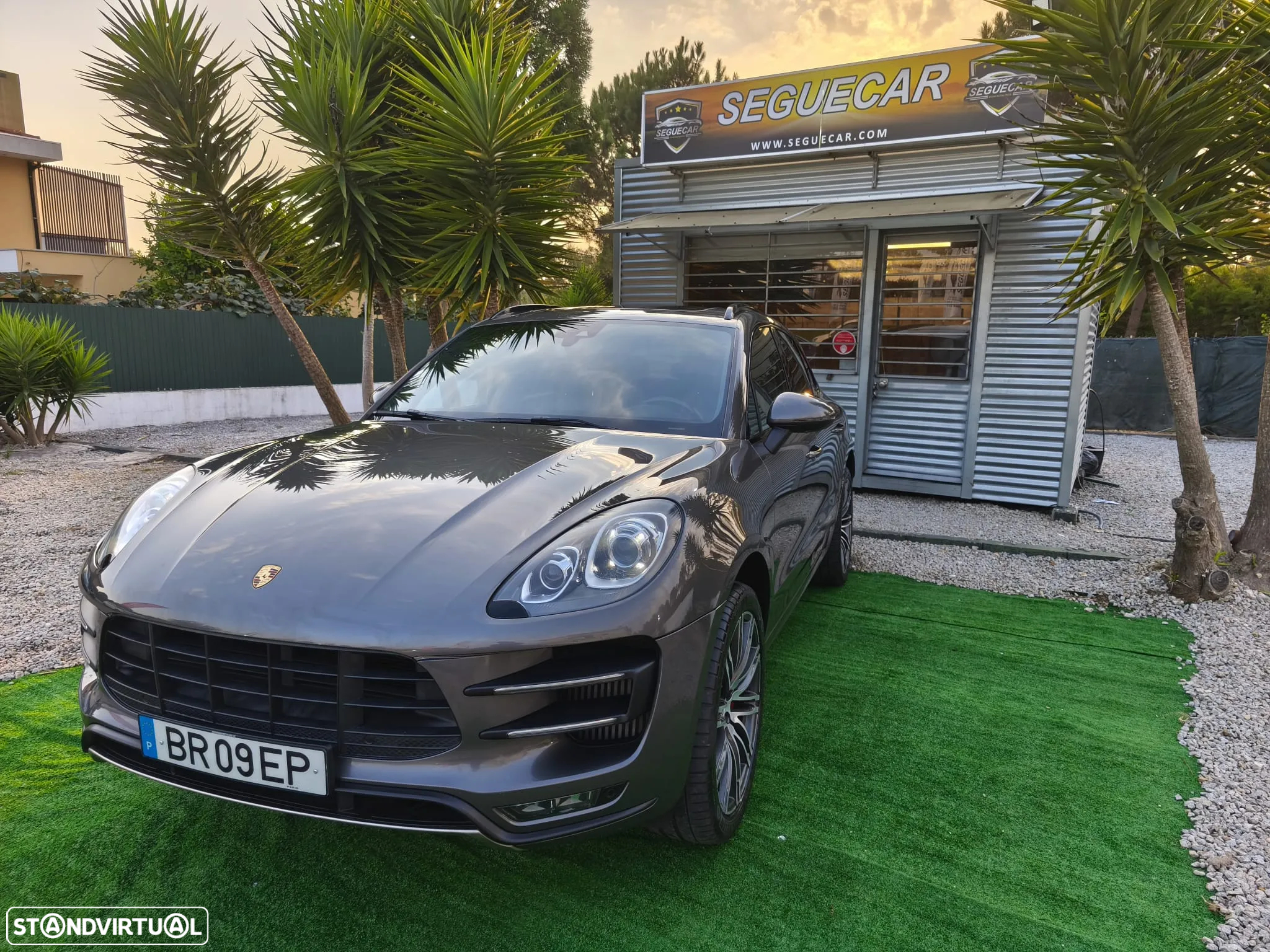 Porsche Macan Turbo - 3