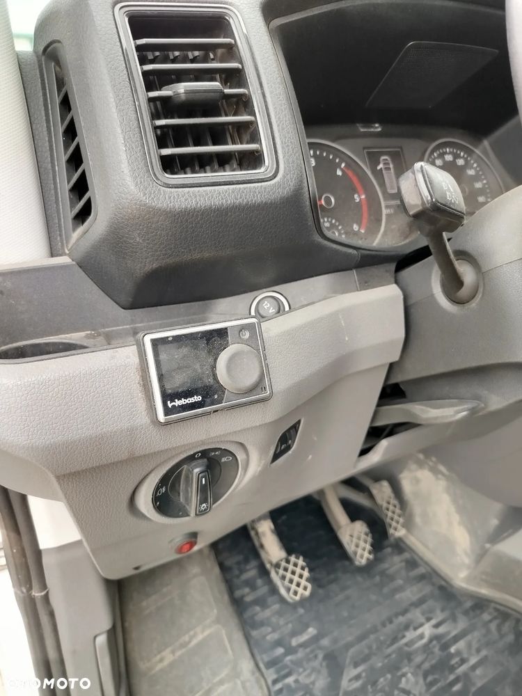 Volkswagen CRAFTER - 16