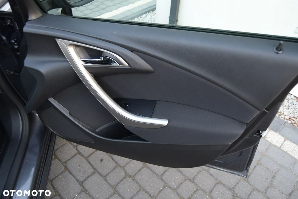 Opel Astra 1.4 Turbo - 19