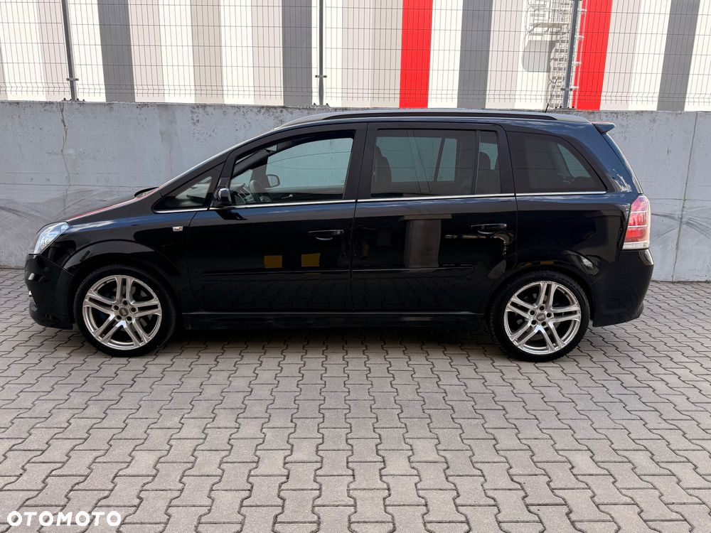 Opel Zafira 2.0 T OPC - 8