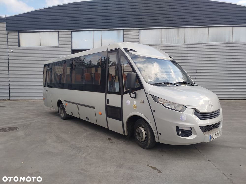Iveco Daily NEMAN 31+1+1