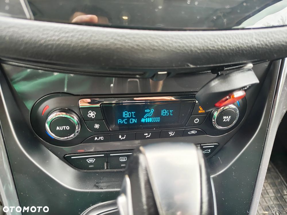 Ford Kuga 2.0 TDCi 4WD Titanium - 12