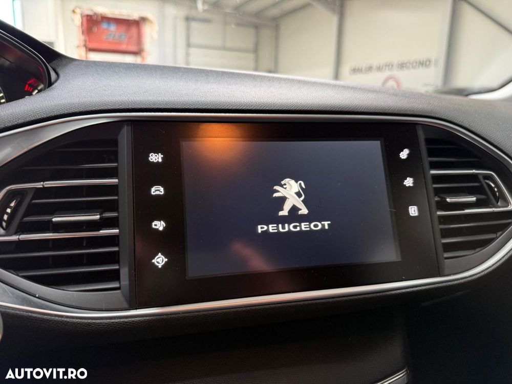 Peugeot 308 PureTech 130 Allure - 8