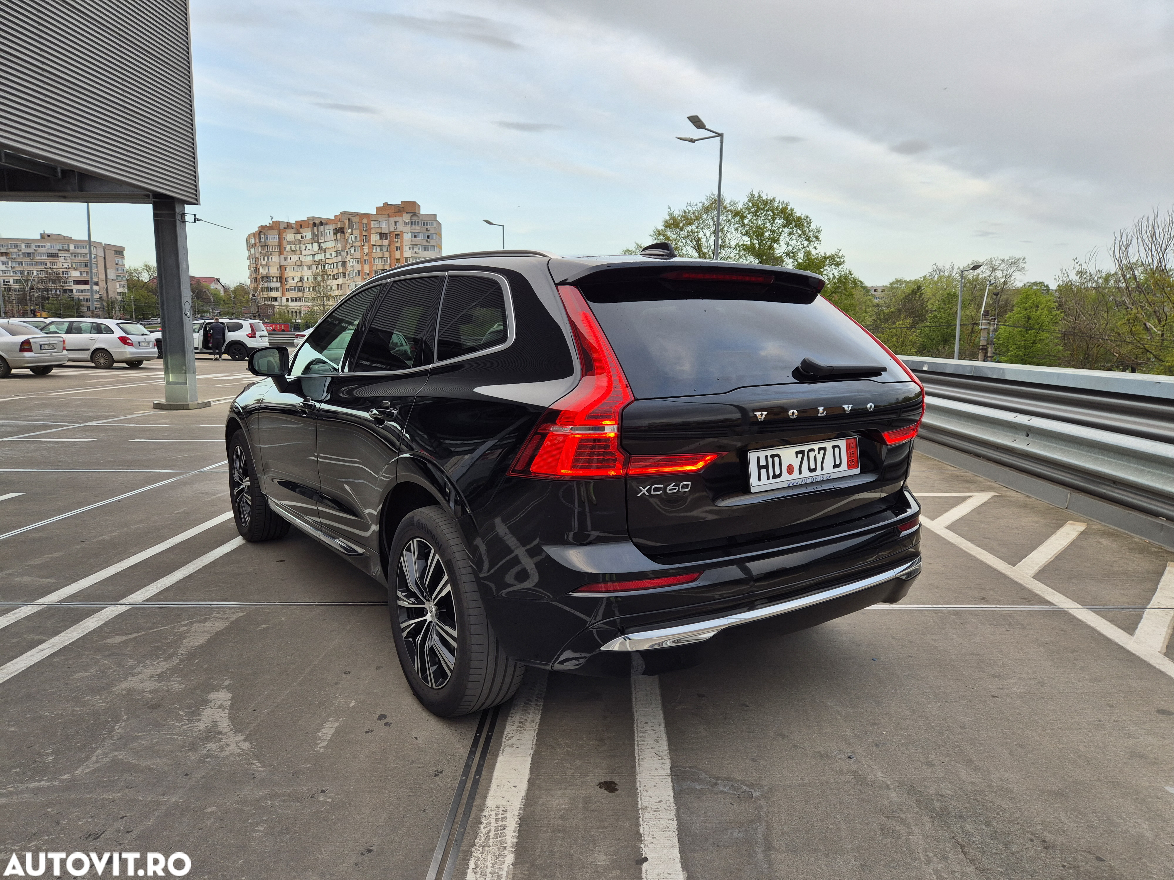 Volvo XC 60 B4 MHEV Inscription - 3