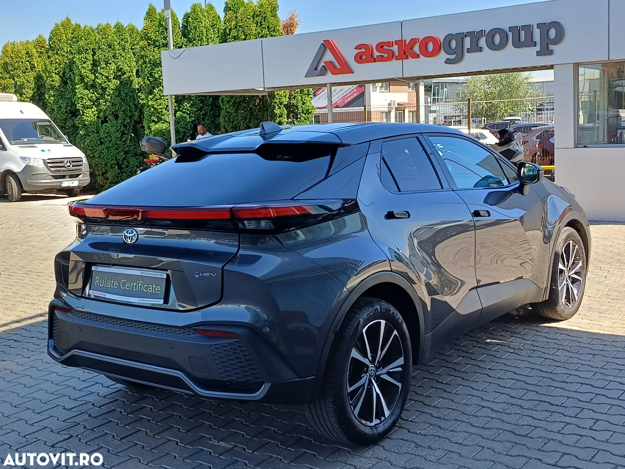 Toyota C-HR - 5