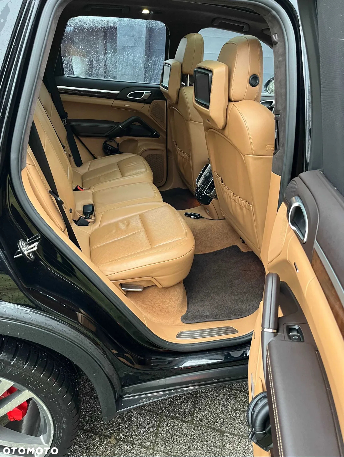 Porsche Cayenne Turbo - 8