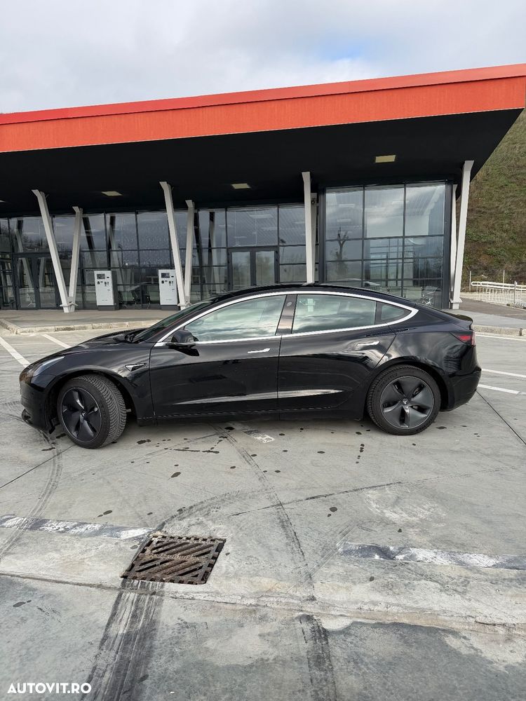 Tesla Model 3 Standard Reichweite Plus Hinterradantrieb - 8