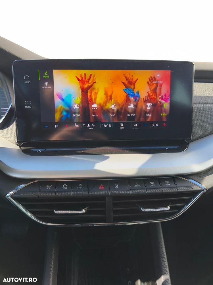 Skoda Octavia Combi 2.0 TDI DSG Style - 23