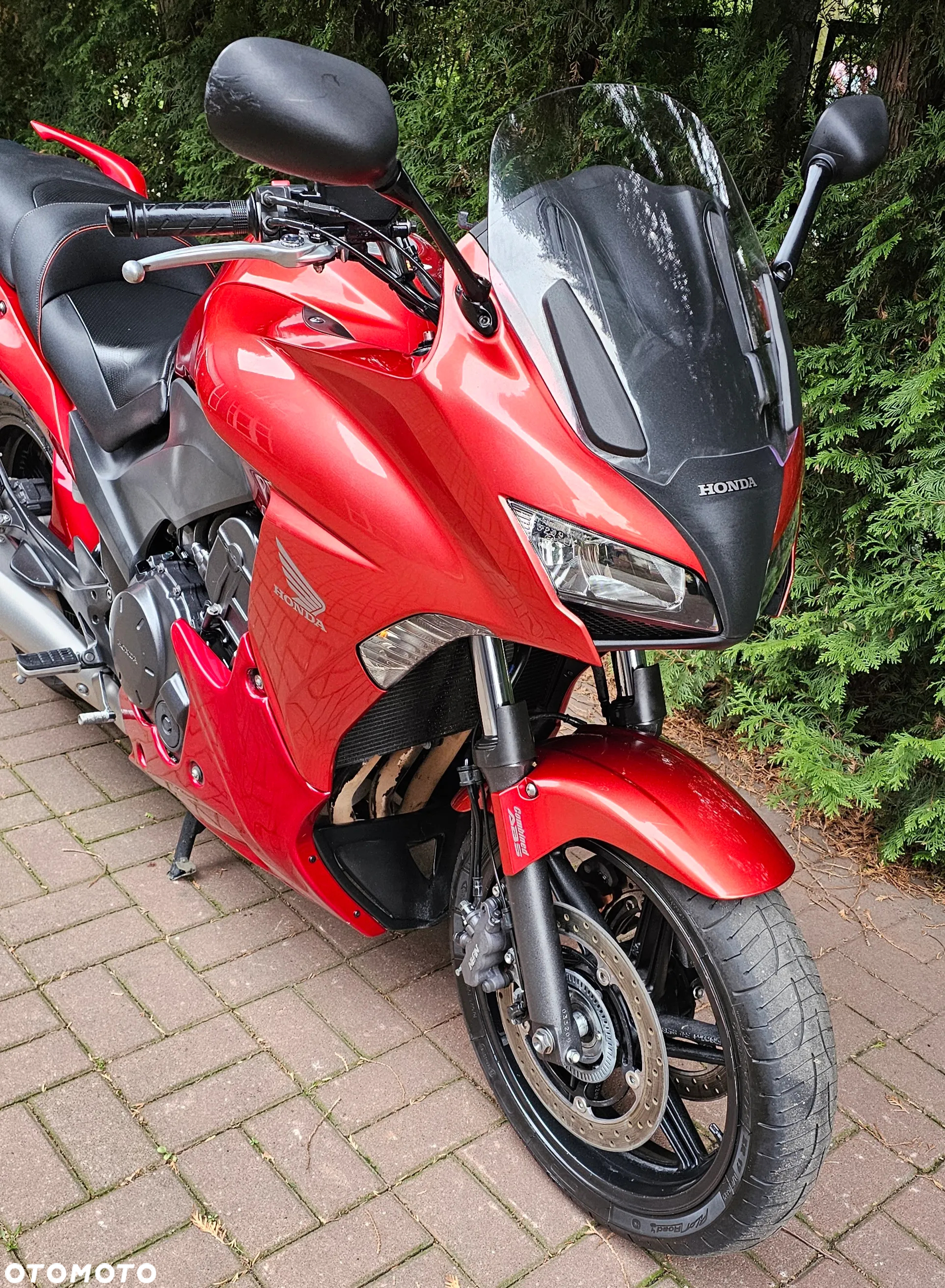 Honda CBF - 2