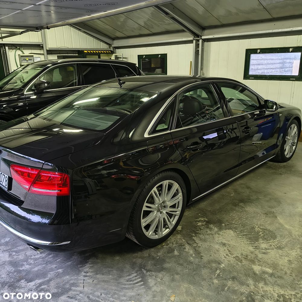 Audi A8 4.2 TDI Quattro - 4