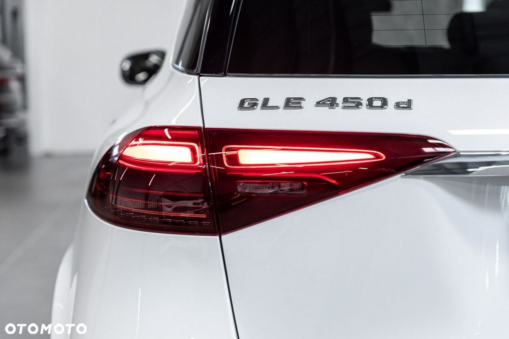 Mercedes-Benz GLE 450 d 4Matic 9G-TRONIC AMG Line Advanced Plus - 17