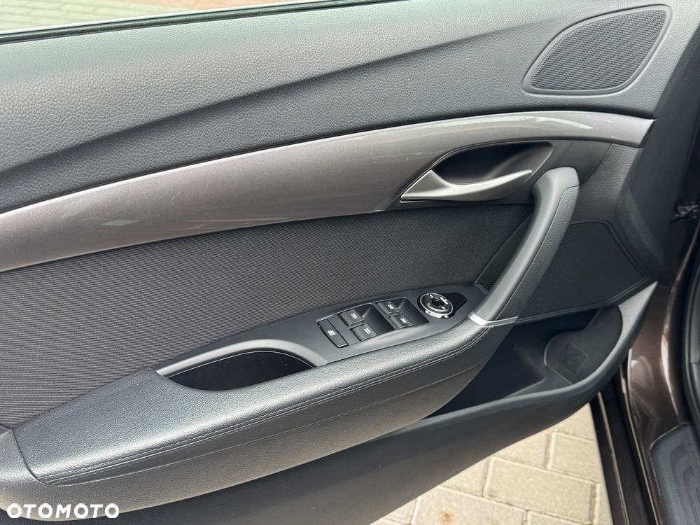 Hyundai i40 Kombi 1.6 Trend - 37