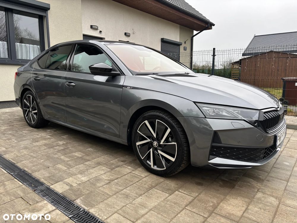 Skoda Octavia 1.5 TSI mHEV Sportline DSG - 5