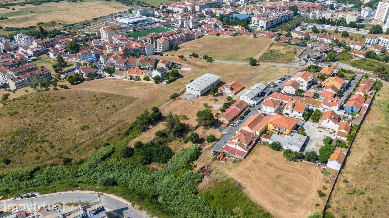 Terreno Urbano em Vialonga - Grande imagem: 5/7