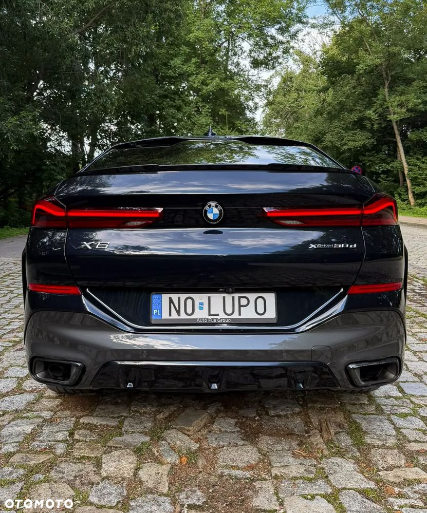 BMW X6 xDrive30d - 10