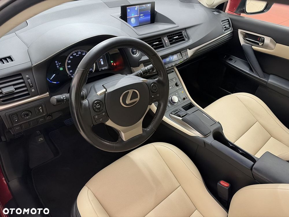 Lexus CT 200h Prestige EU6 - 10
