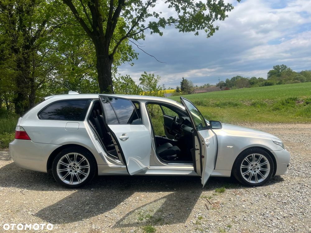 BMW Seria 5 530xd - 28