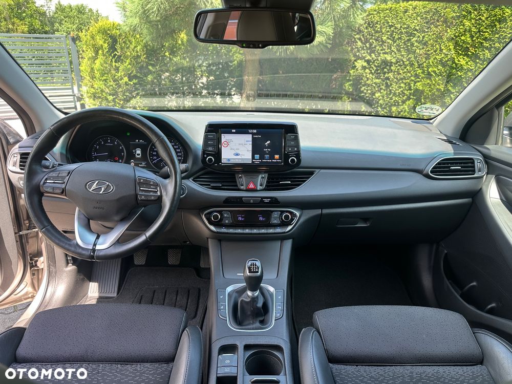 Hyundai i30 1.4 T-GDI YES!+ - 18