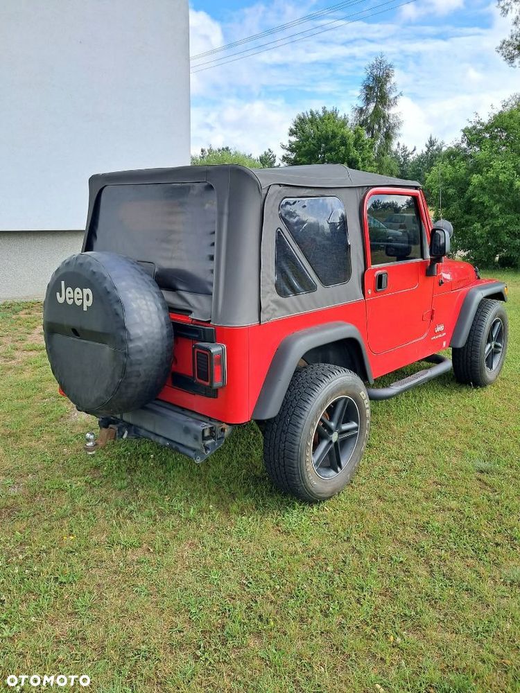 Jeep Wrangler - 4