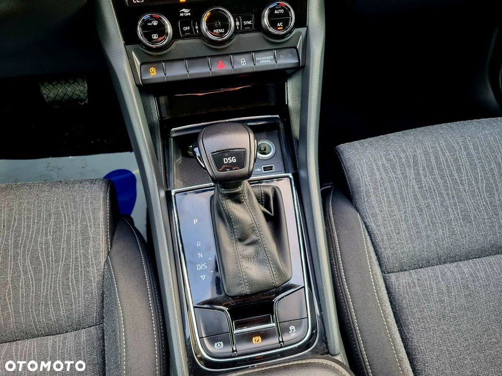 Skoda Karoq 1.5 TSI DSG Style - 26