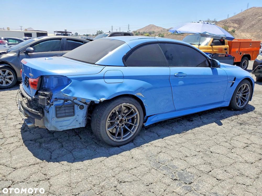 BMW M4 - 4