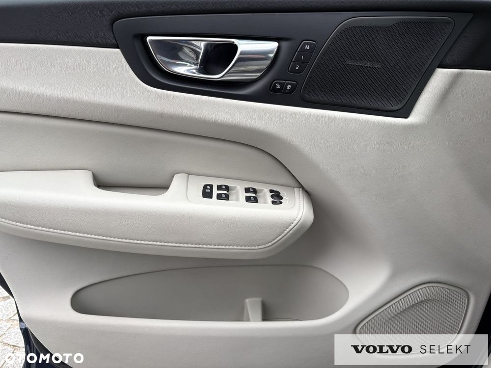 Volvo XC 60 - 18