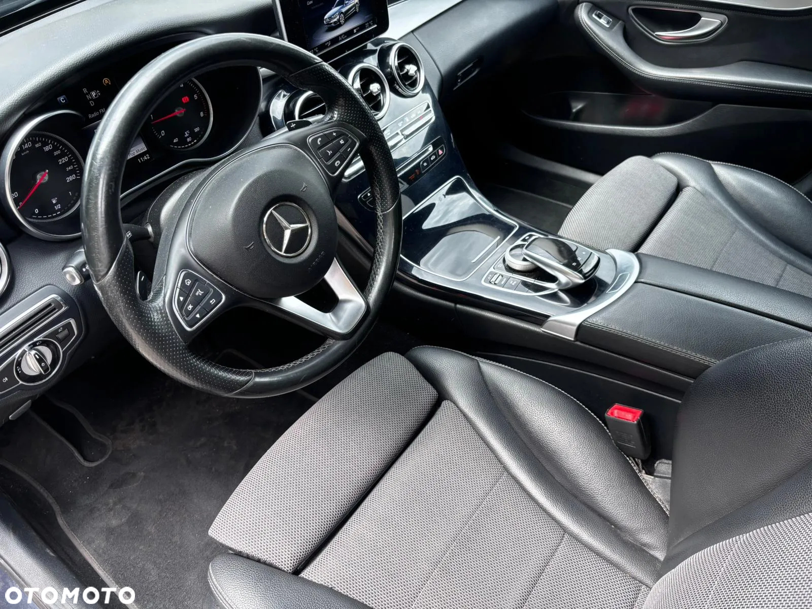 Mercedes-Benz Klasa C 220 (BlueTEC) d 7G-TRONIC - 17