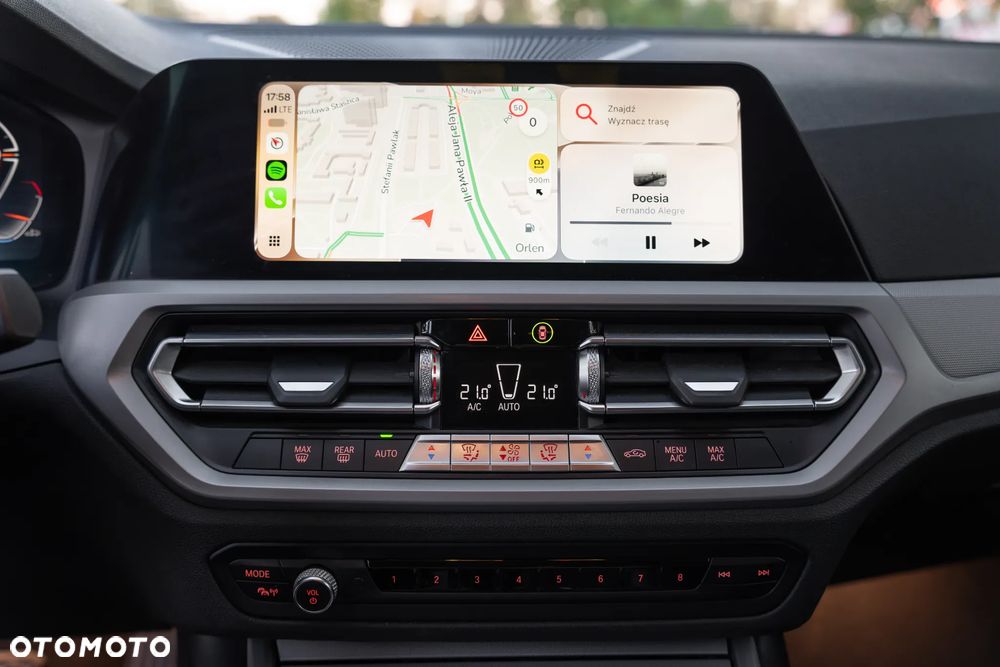 BMW Seria 3 318d MHEV - 12