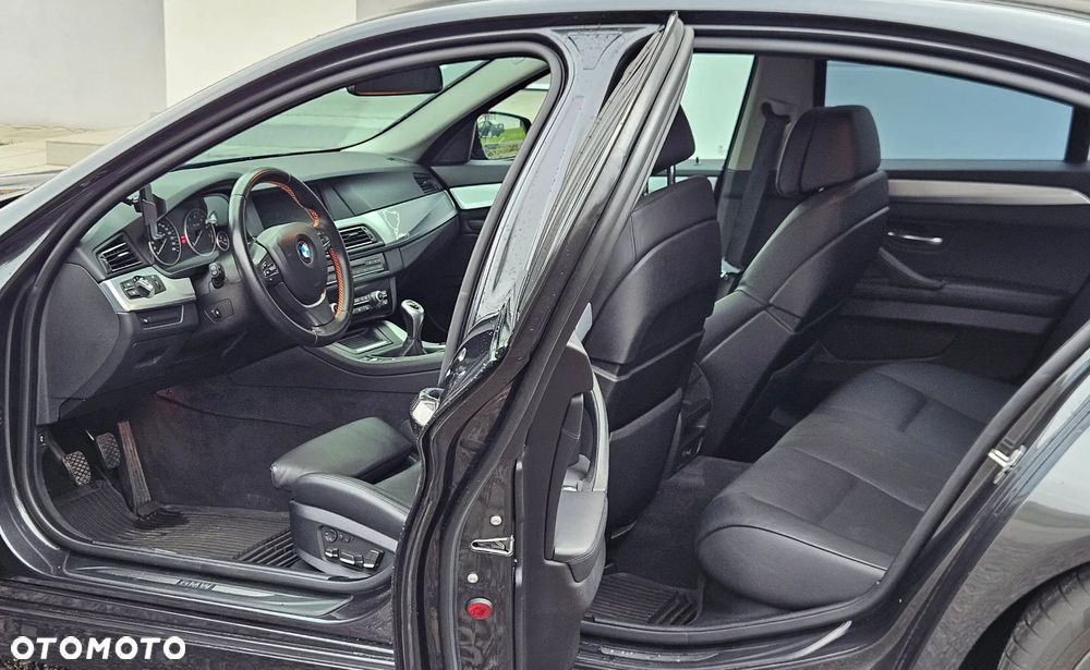 BMW Seria 5 535i - 8