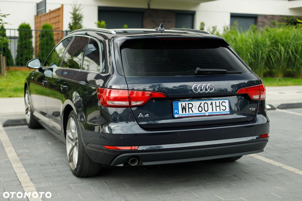 Audi A4 Avant - 11