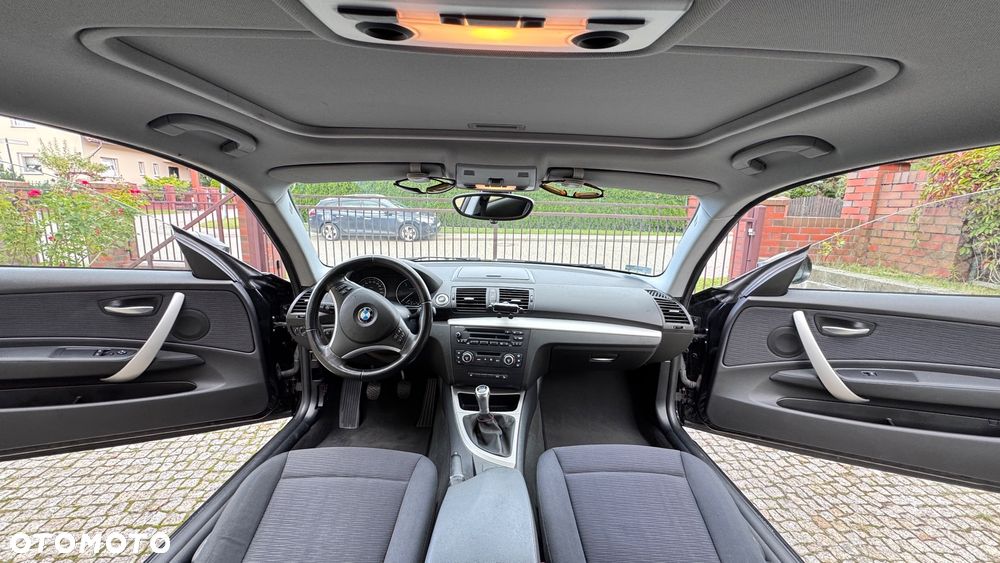 BMW Seria 1 120d - 10