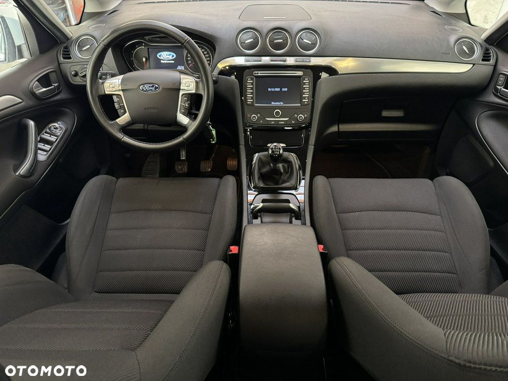 Ford S-Max 2.0 TDCi DPF Titanium - 23