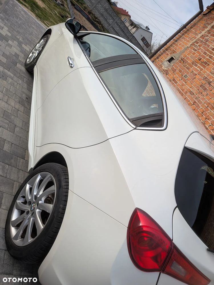 Alfa Romeo Giulietta 2.0 JTDM Distinctive - 2