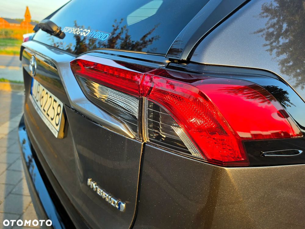 Toyota RAV4 - 12