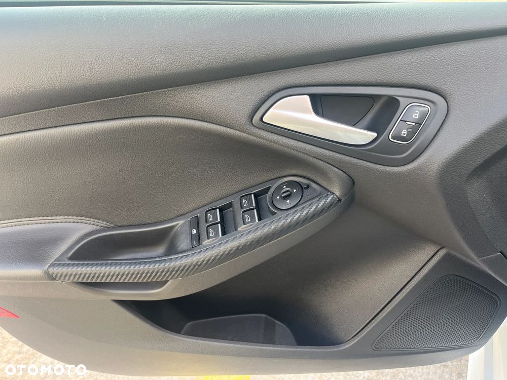 Ford Focus 1.0 EcoBoost ST-Line ASS - 13