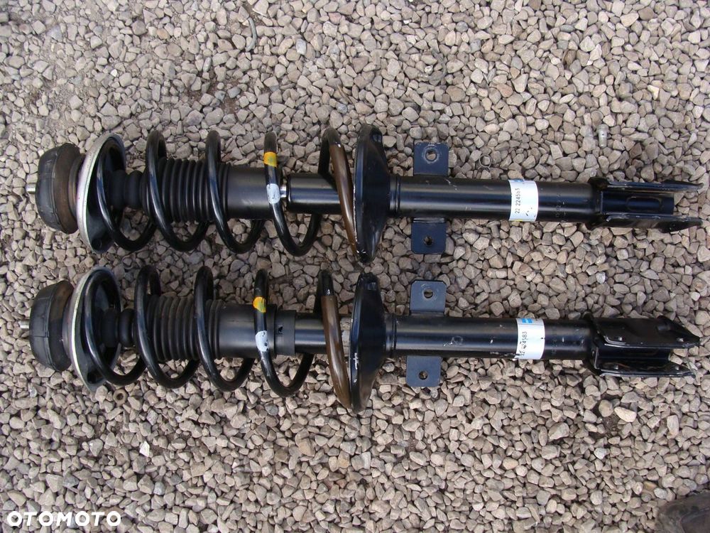 amortyzatory tył duster 4x4 bilstein komplet - 2