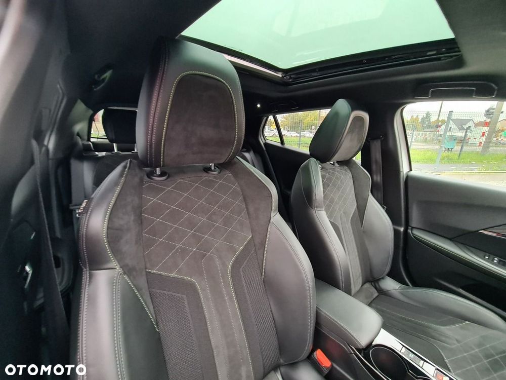 Peugeot 2008 1.2 PureTech GT S&S EAT8 - 36