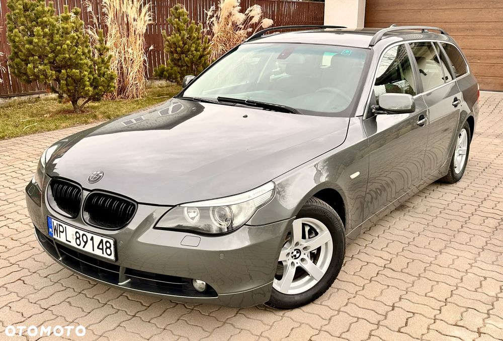 BMW Seria 5 523i - 6