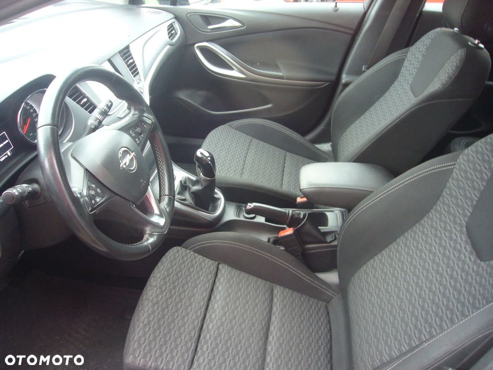 Opel Astra V 1.4 T Dynamic - 11