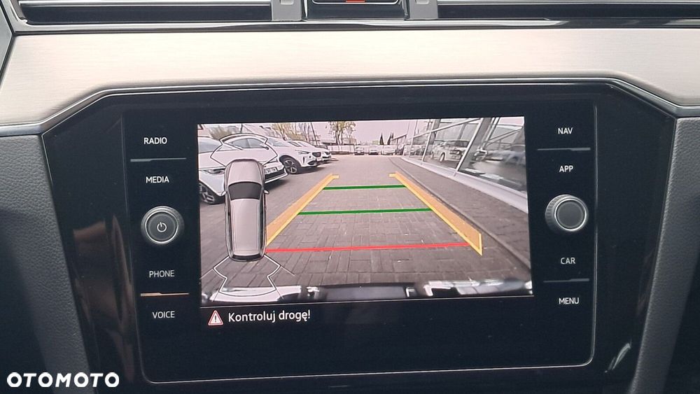 Volkswagen Passat 2.0 TDI EVO Elegance DSG - 25