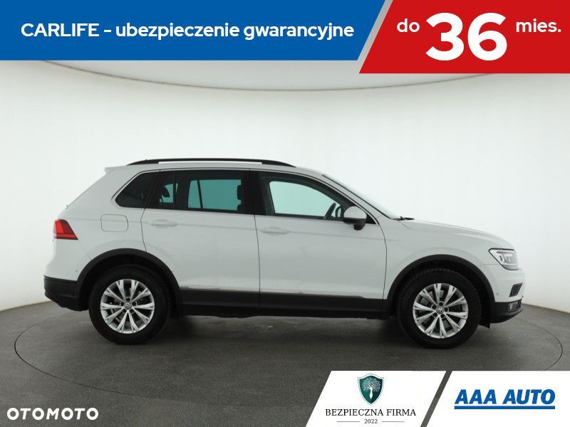 Volkswagen Tiguan - 8