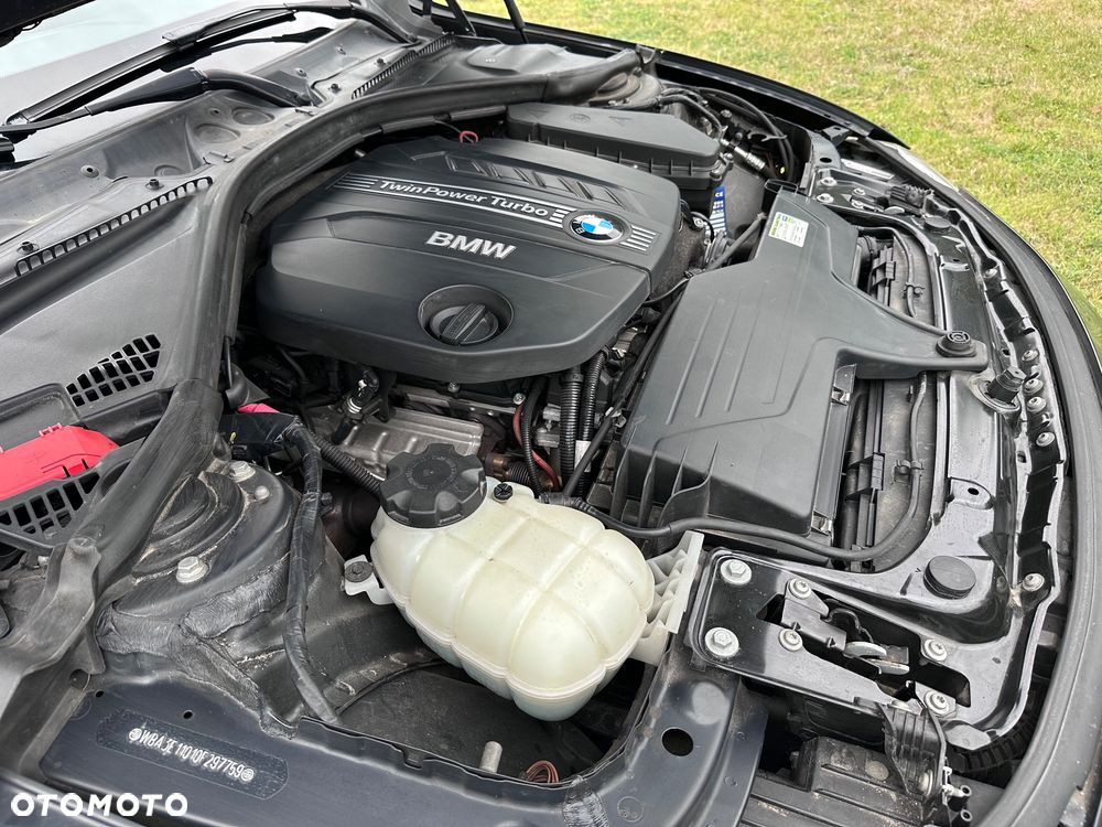 BMW Seria 3 320d Efficient Dynamic Edition Luxury Line - 27
