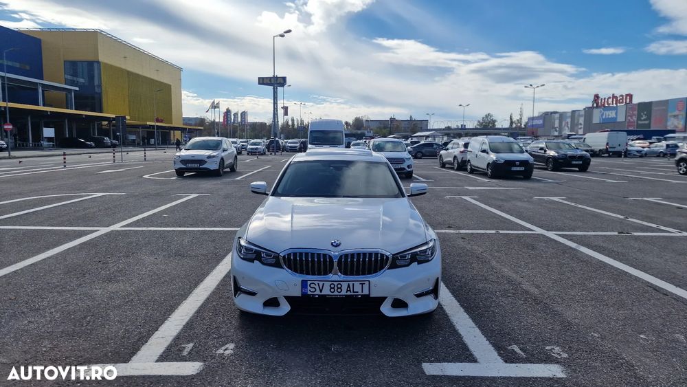 BMW Seria 3 320d xDrive AT MHEV - 2