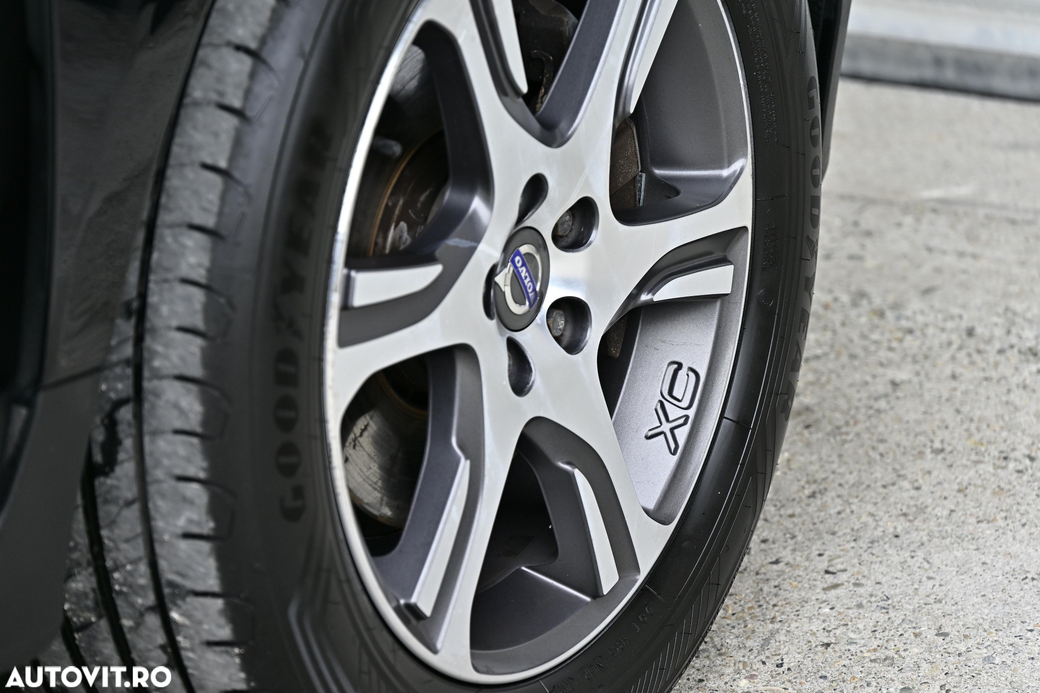Volvo XC 60 D5 AWD Aut. Summum - 12